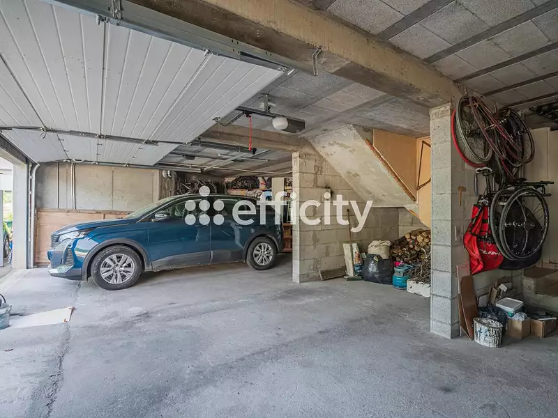 Maison, 169 m²