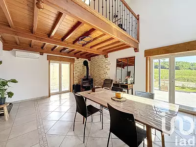 Maison, 255 m²