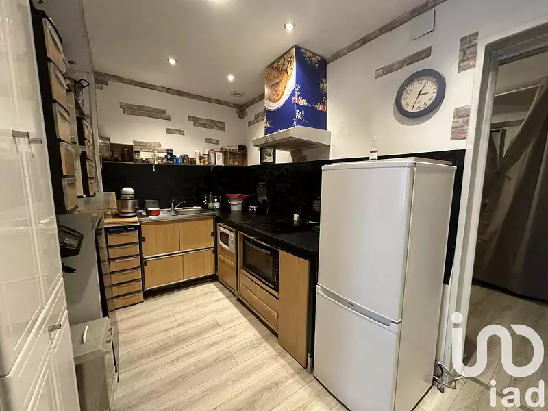 Immeuble, 105 m²
