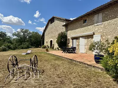 Maison, 238 m²