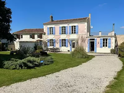 Maison, 280 m²