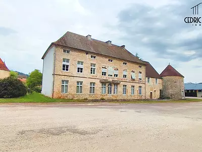 Maison, 623 m²