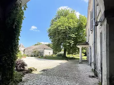 Maison, 700 m²