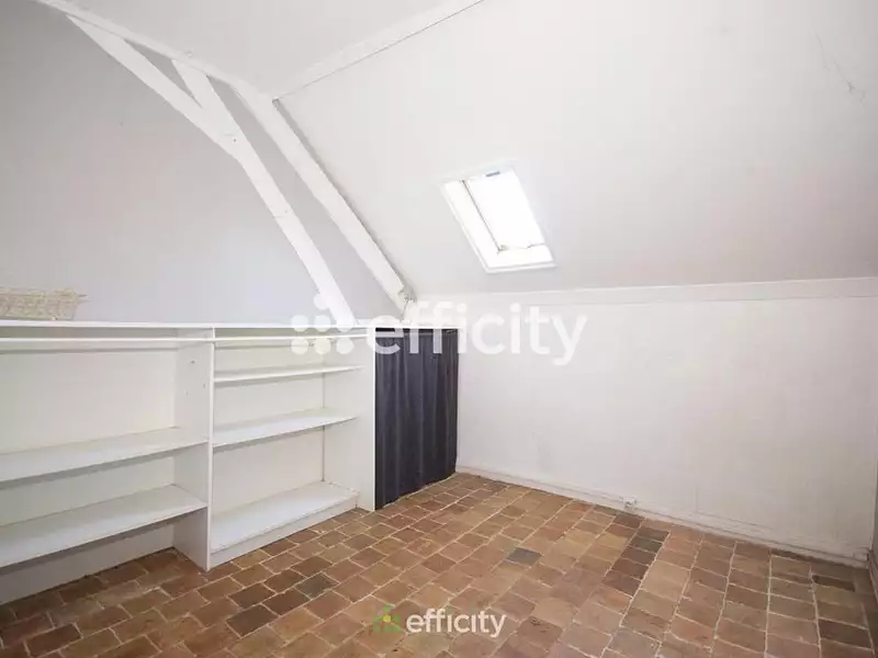 Maison, 176 m²