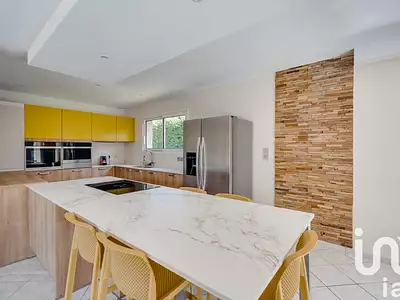 Maison, 161 m²