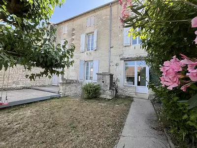 Maison, 227 m²