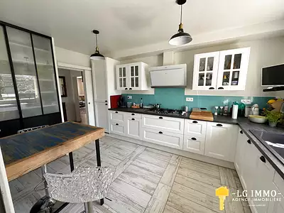 Maison, 160 m²