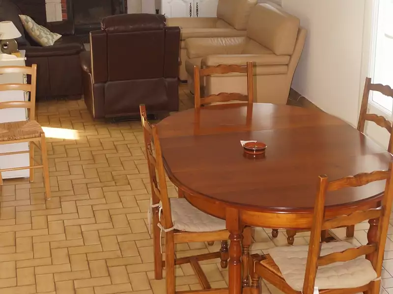 Maison, 84 m²