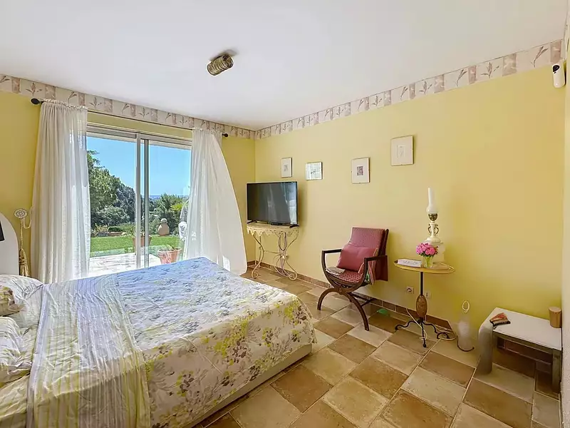 Maison, 330 m²