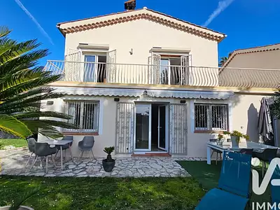 Maison, 137 m²