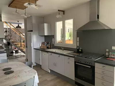 Maison, 170 m²