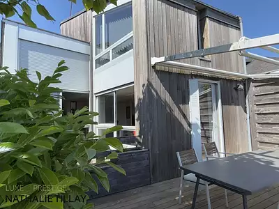 Maison, 330 m²