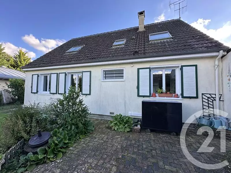 Maison, 121 m²