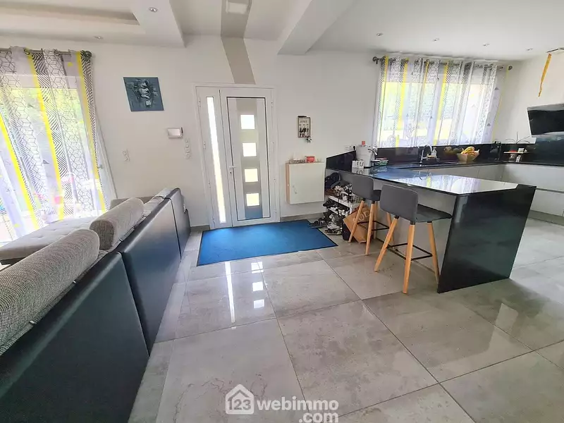Maison, 309 m²
