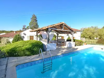 Maison, 473 m²