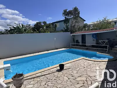 Maison, 276 m²