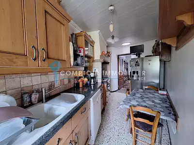 Maison, 180 m²