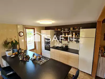 Maison, 165 m²