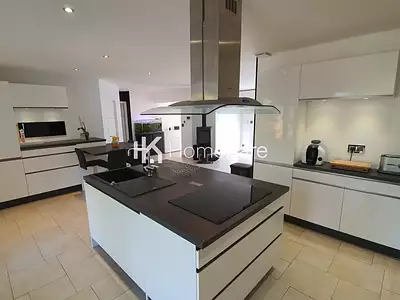 Maison, 140 m²