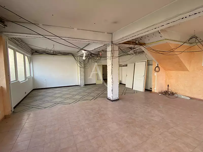 Maison, 196,46 m²
