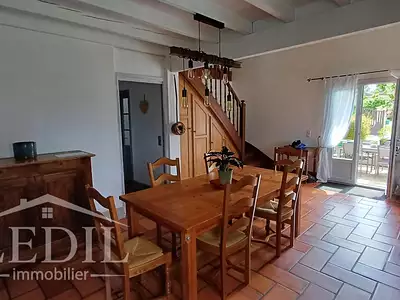 Maison, 122 m²