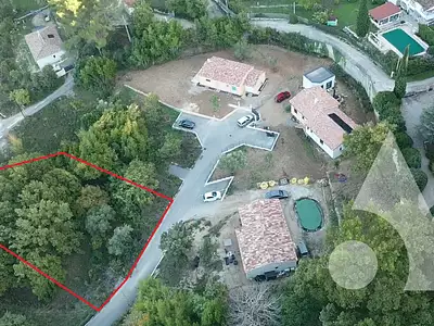 Terrain, 980 m²