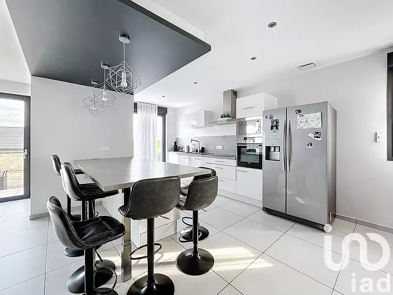 Maison, 151 m²