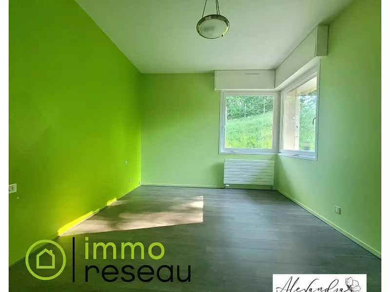 Maison, 240 m²