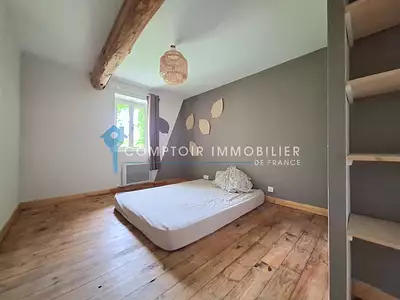 Maison, 250 m²