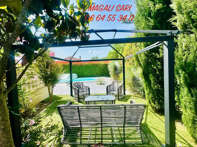 Maison, 158 m²