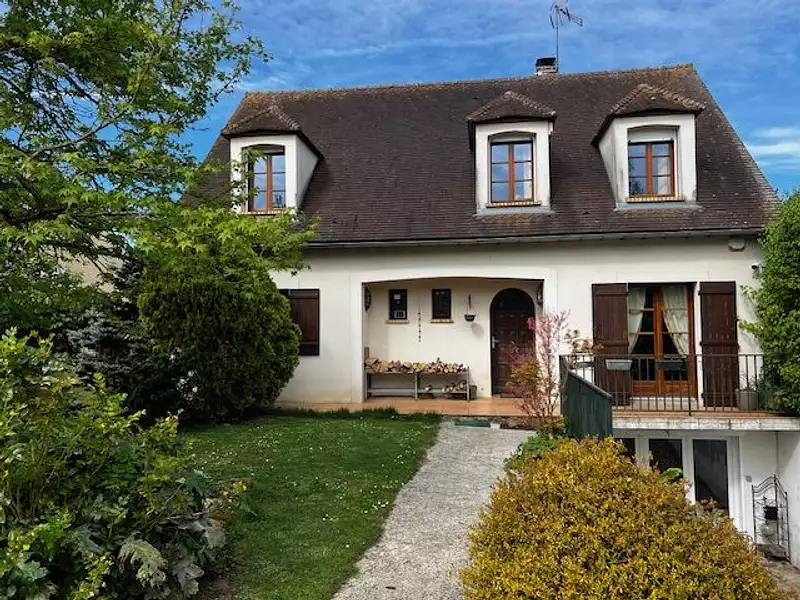 Maison, 201 m²