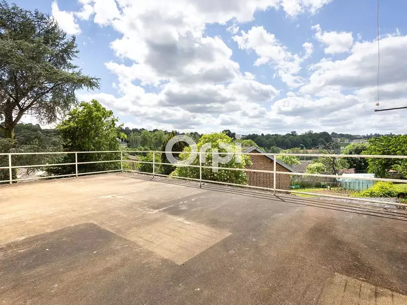 Maison, 180 m²
