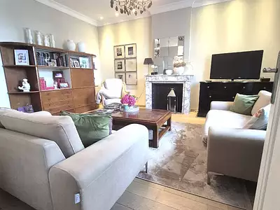 Maison, 220 m²