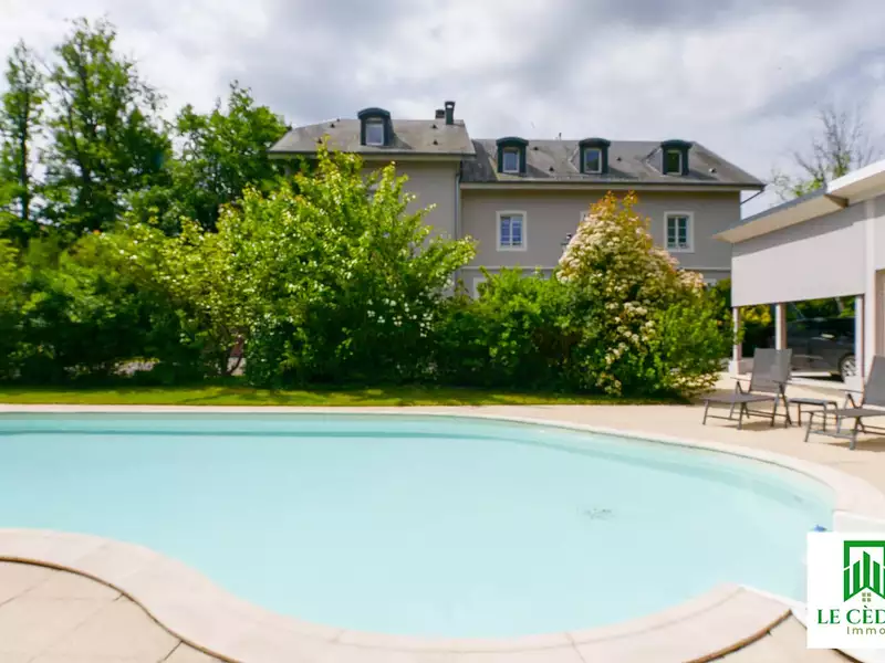 Maison, 465 m²