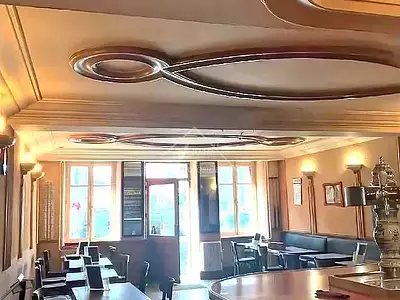 Maison, 240 m²