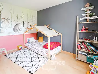 Maison, 211 m²