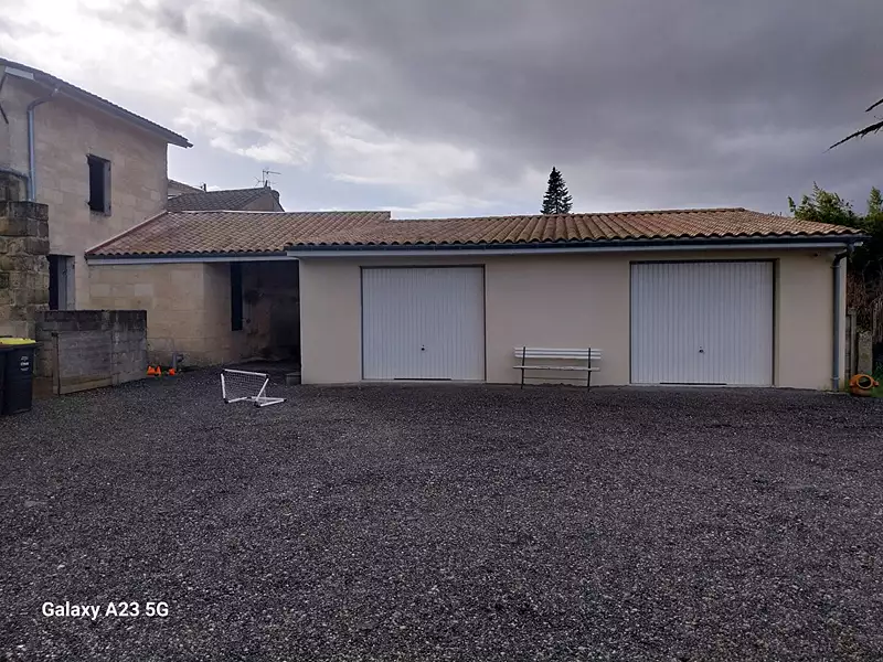 Maison, 389 m²