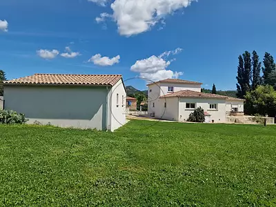 Maison, 157 m²