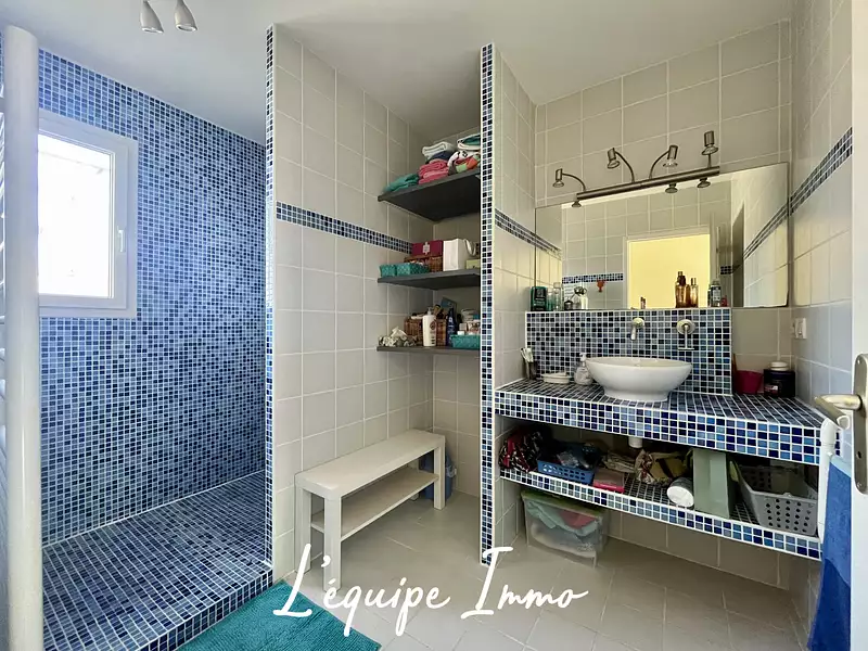 Maison, 168 m²