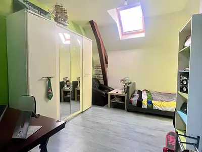 Maison, 227 m²