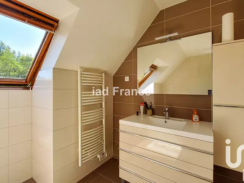Maison, 259 m²