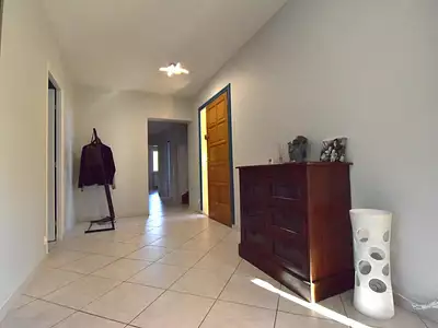 Maison, 230 m²
