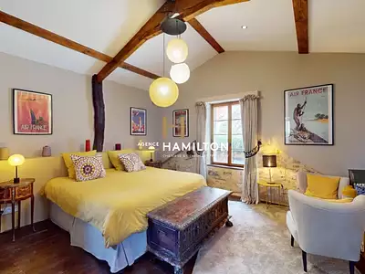 Maison, 211 m²