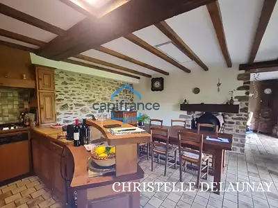 Maison, 169 m²