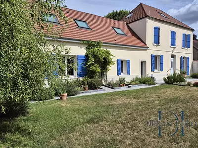Maison, 200 m²