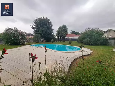 Maison, 282 m²