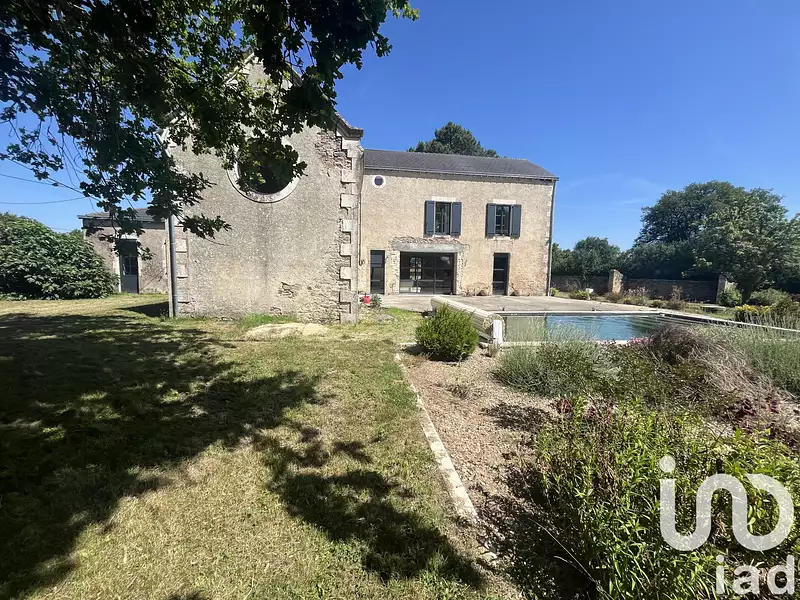 Maison, 290 m²