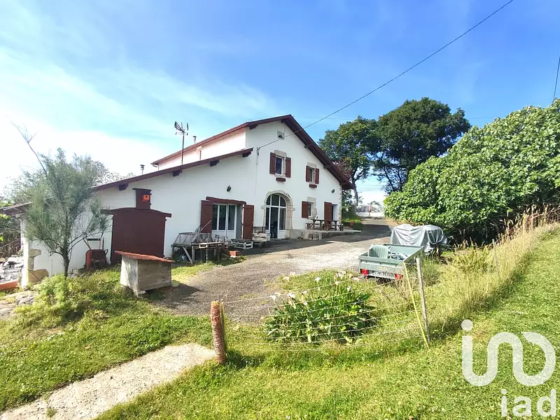 Maison, 306 m²