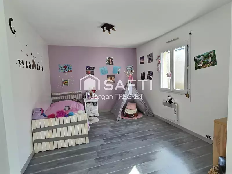 Maison, 160 m²