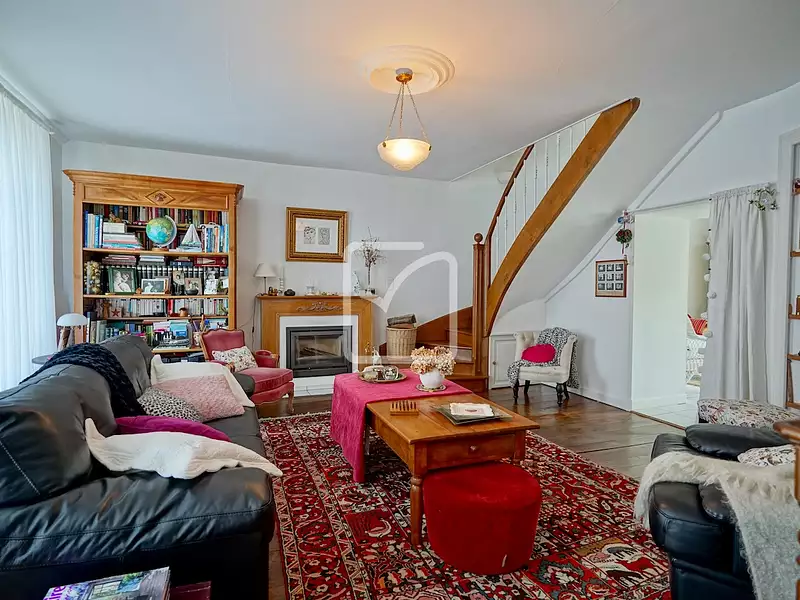Maison, 165 m²
